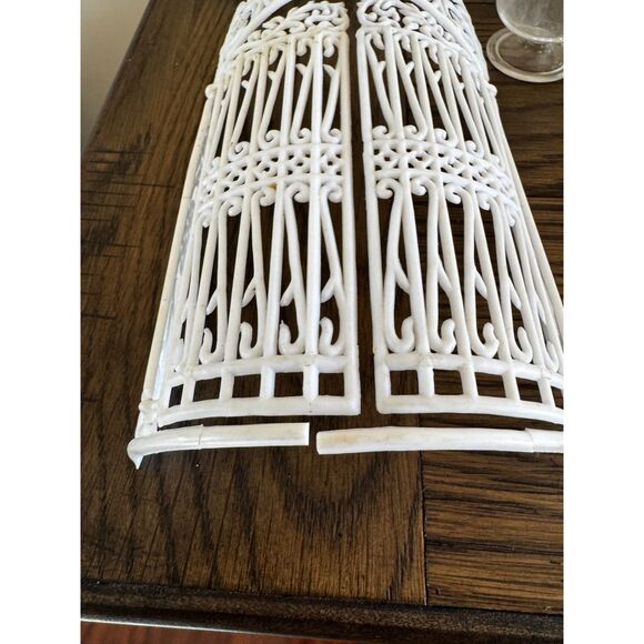 Lot of vintage wedding cake decorating pieces, wedding decor items - Picture 5 of 13